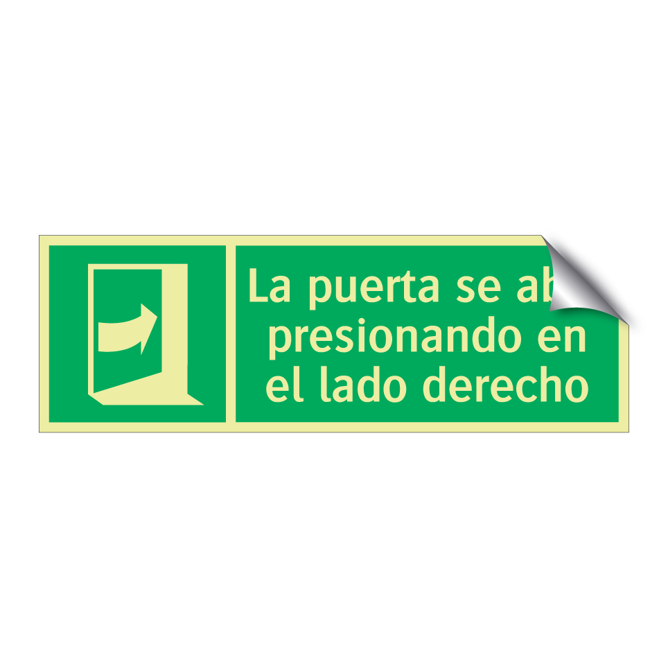 La puerta se abre presionando en el lado derecho