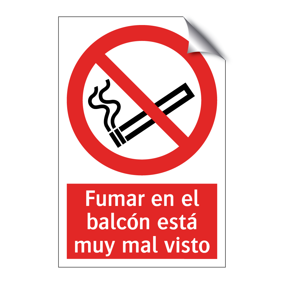 Fumar en el balcón está muy mal visto