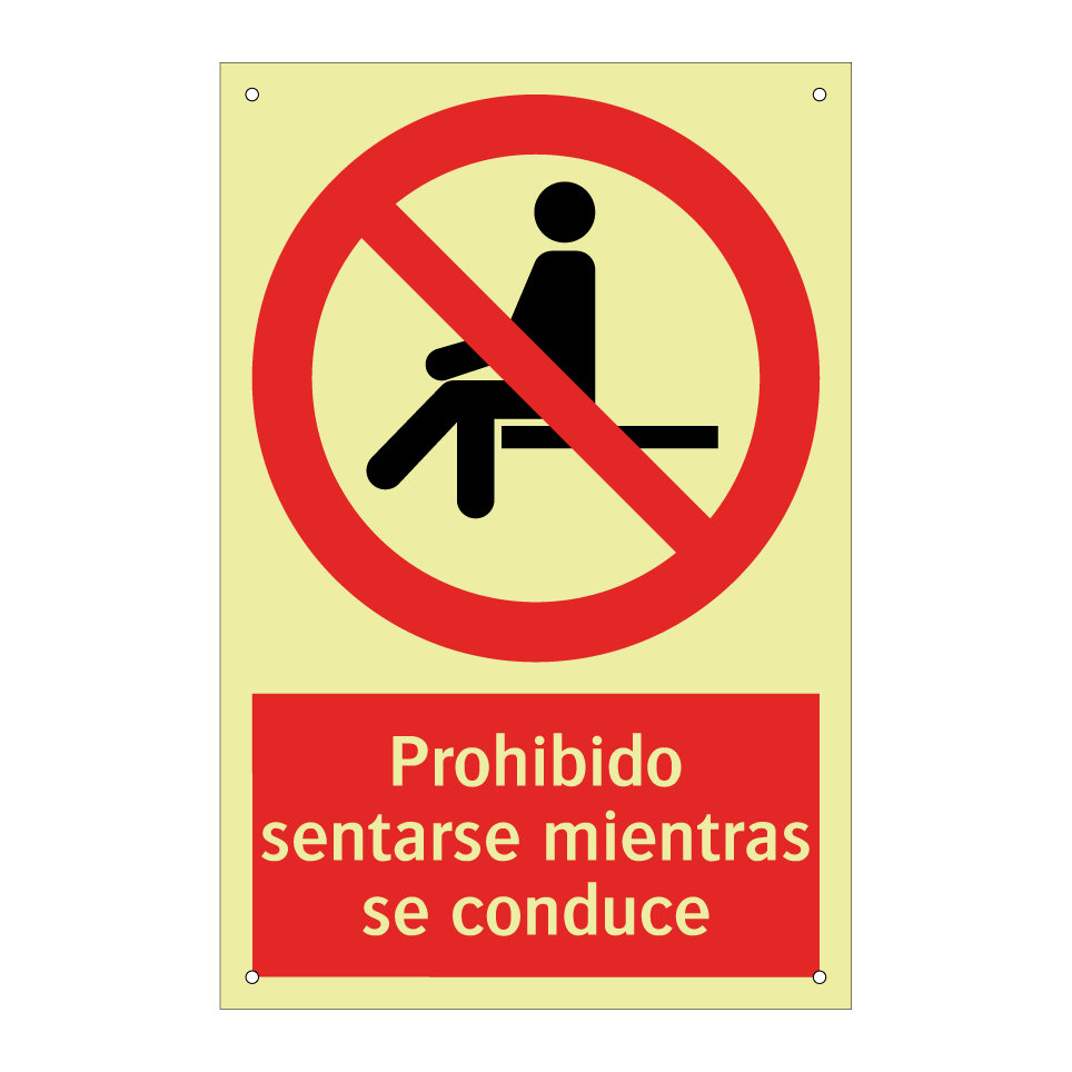 Prohibido sentarse mientras se conduce