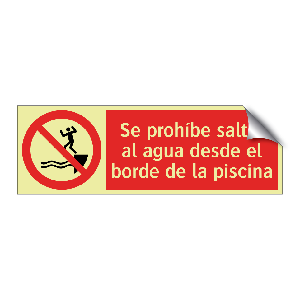 Se prohíbe saltar al agua desde el borde de la piscina