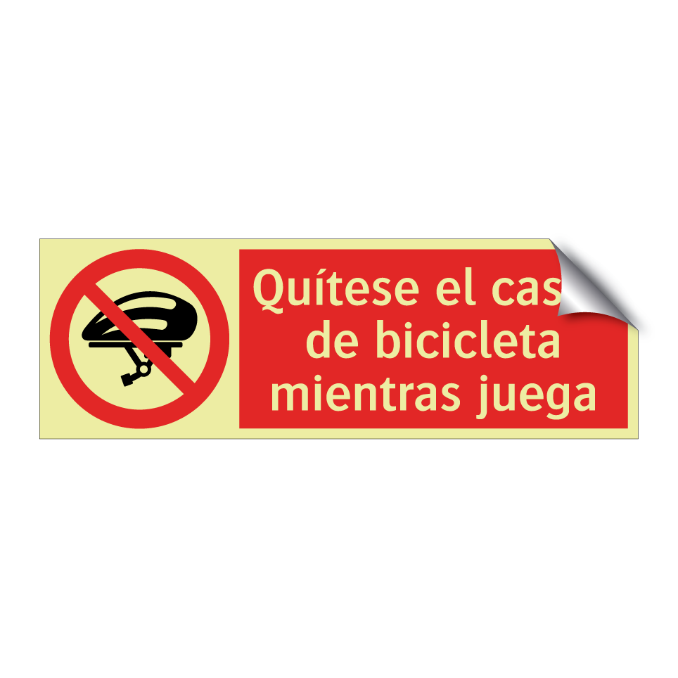 Quítese el casco de bicicleta mientras juega
